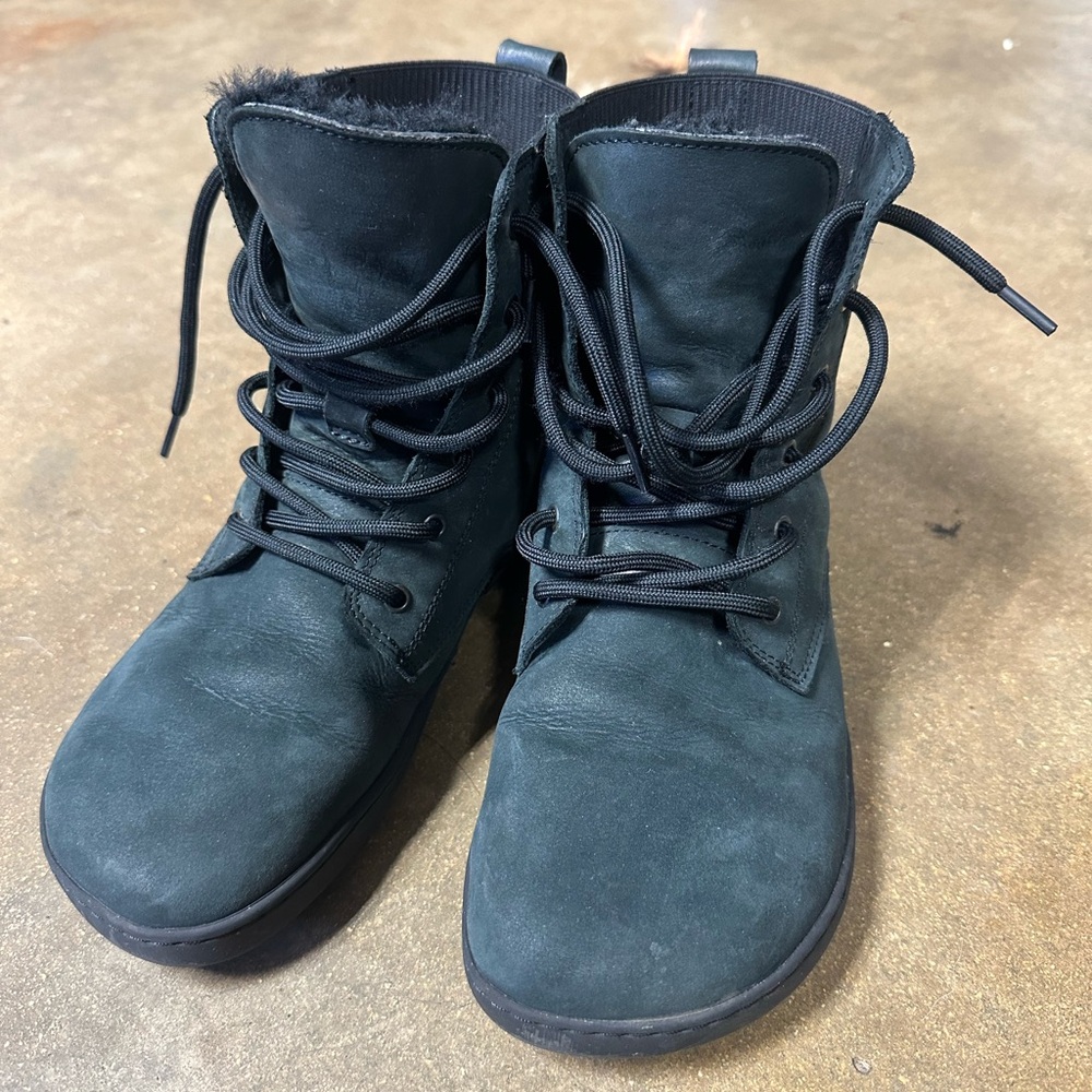 Shapen Urbaneer Barefoot Boots
